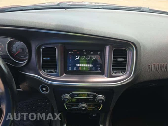 2018 Dodge Charger SXT – miniatura 10