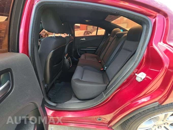 2018 Dodge Charger SXT – miniatura 13