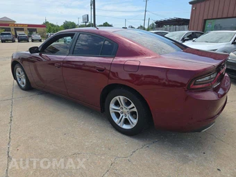 2018 Dodge Charger SXT – miniatura 2
