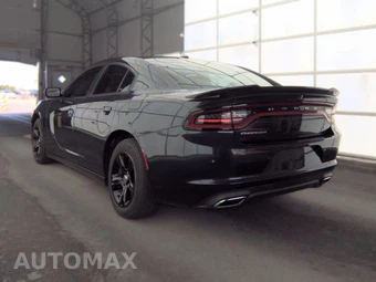 2018 Dodge Charger SXT – miniatura 6
