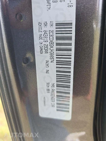 2018 Dodge Charger SXT – miniatura 2