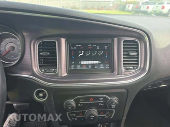 2018 Dodge Charger SXT – miniatura 7
