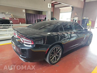 2018 Dodge Charger SXT - miniatura 4