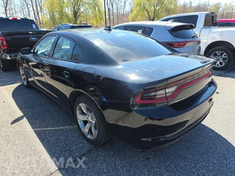 2018 Dodge Charger SXT Plus – miniatura 6