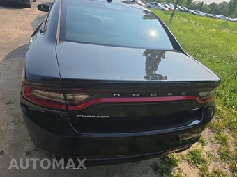 2018 Dodge Charger SXT Plus – miniatura 5