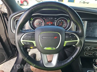 2018 Dodge Charger SXT Plus – miniatura 10