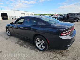 2018 Dodge Charger SXT Plus – miniatura 6