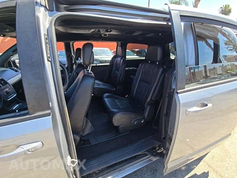 2018 Dodge Grand Caravan GT 121.2" WB - miniatura 10