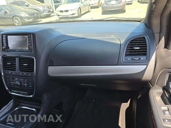 2018 Dodge Grand Caravan GT 121.2" WB - miniatura 17