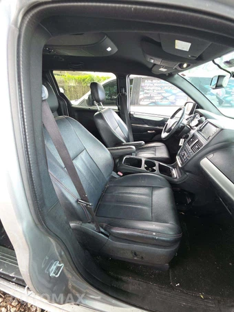 2018 Dodge Grand Caravan GT 121.2" WB - miniatura 19