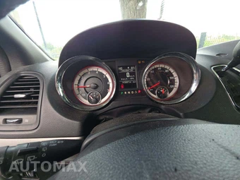 2018 Dodge Grand Caravan GT 121.2" WB - miniatura 9