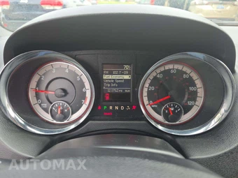 2018 Dodge Grand Caravan GT 121.2" WB - miniatura 9