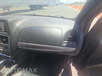 2018 Dodge Grand Caravan GT 121.2" WB - miniatura 17