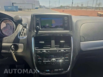 2018 Dodge Grand Caravan GT 121.2" WB - miniatura 7