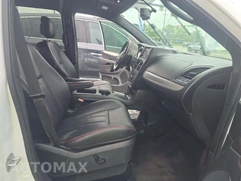 2018 Dodge Grand Caravan GT 121.2" WB - miniatura 14
