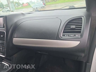 2018 Dodge Grand Caravan GT 121.2" WB - miniatura 15
