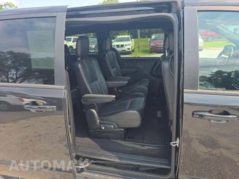 2018 Dodge Grand Caravan GT 121.2" WB - miniatura 14
