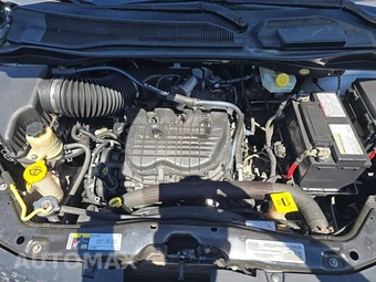 2018 Dodge Grand Caravan SE 121.2" WB - miniatura 16