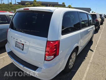 2018 Dodge Grand Caravan SE 121.2" WB - miniatura 4
