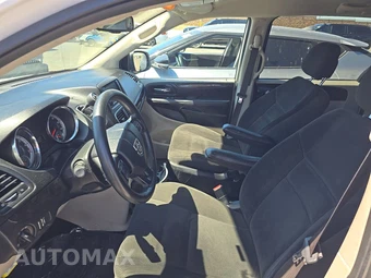 2018 Dodge Grand Caravan SE 121.2" WB - miniatura 7