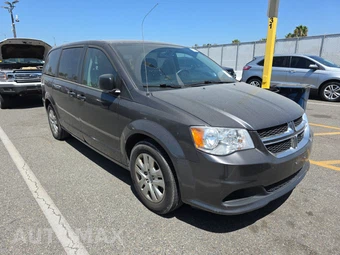 2018 Dodge Grand Caravan SE 121.2" WB - miniatura 3