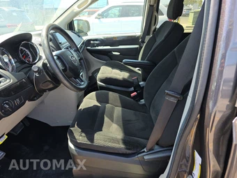 2018 Dodge Grand Caravan SE 121.2" WB - miniatura 7