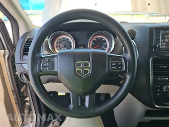 2018 Dodge Grand Caravan SE 121.2" WB - miniatura 10