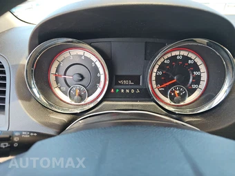 2018 Dodge Grand Caravan SE 121.2" WB - miniatura 12