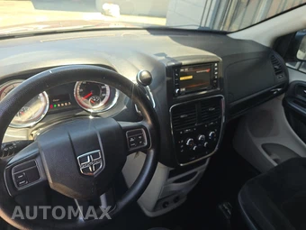 2018 Dodge Grand Caravan SE 121.2" WB - miniatura 11