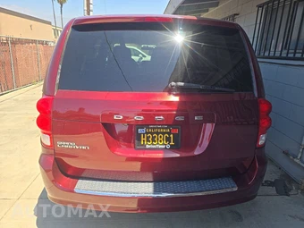 2018 Dodge Grand Caravan SE 121.2" WB - miniatura 5