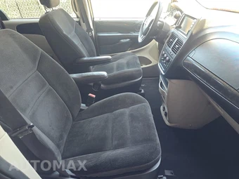 2018 Dodge Grand Caravan SE 121.2" WB - miniatura 8