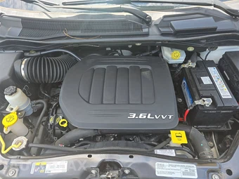 2018 Dodge Grand Caravan SE 121.2" WB - miniatura 15