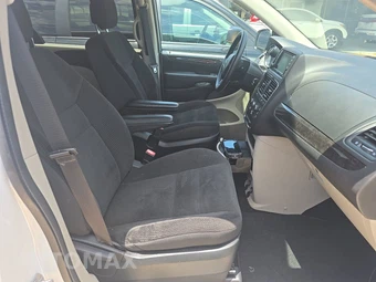 2018 Dodge Grand Caravan SE 121.2" WB - miniatura 8
