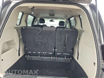 2018 Dodge Grand Caravan SE 121.2" WB - miniatura 17