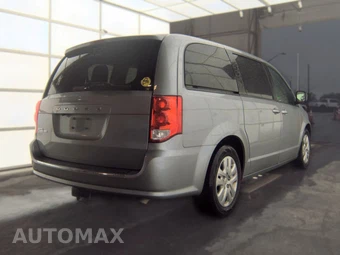 2018 Dodge Grand Caravan SE 121.2" WB - miniatura 4