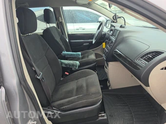 2018 Dodge Grand Caravan SE 121.2" WB - miniatura 8