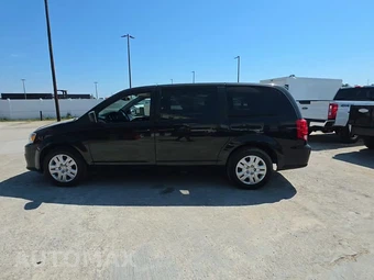 2018 Dodge Grand Caravan SE 121.2" WB - miniatura 3
