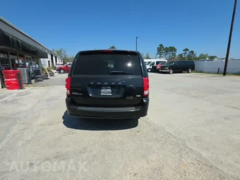 2018 Dodge Grand Caravan SE 121.2" WB - miniatura 4