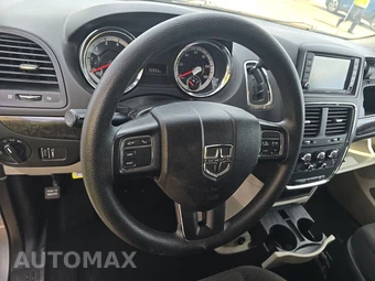 2018 Dodge Grand Caravan SE 121.2" WB - miniatura 10