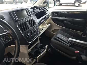 2018 Dodge Grand Caravan SE 121.2" WB - miniatura 11