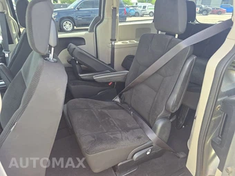 2018 Dodge Grand Caravan SE 121.2" WB - miniatura 13