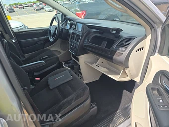 2018 Dodge Grand Caravan SE 121.2" WB - miniatura 8
