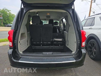 2018 Dodge Grand Caravan SE 121.2" WB - miniatura 15
