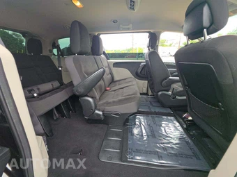 2018 Dodge Grand Caravan SE 121.2" WB - miniatura 17