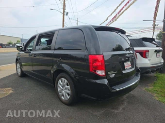 2018 Dodge Grand Caravan SE 121.2" WB - miniatura 2