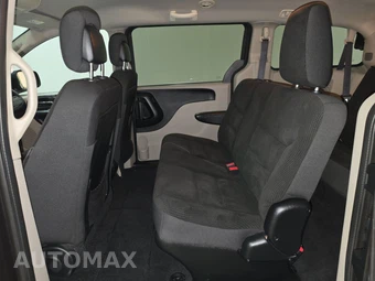 2018 Dodge Grand Caravan SE 121.2" WB - miniatura 13