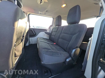 2018 Dodge Grand Caravan SE 121.2" WB - miniatura 13