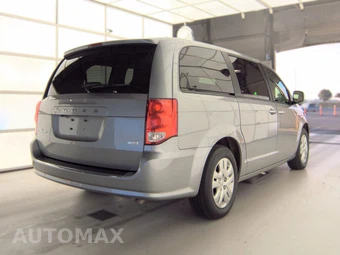2018 Dodge Grand Caravan SE 121.2" WB - miniatura 4