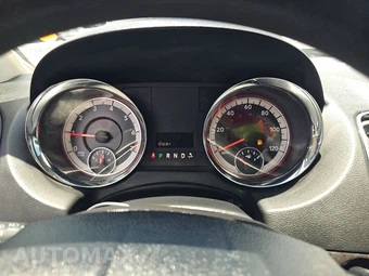 2018 Dodge Grand Caravan SE 121.2" WB - miniatura 12