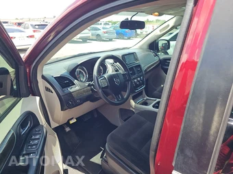 2018 Dodge Grand Caravan SE 121.2" WB - miniatura 7
